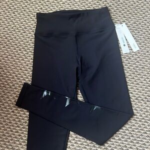 Aqua Athletic Leggings NWT